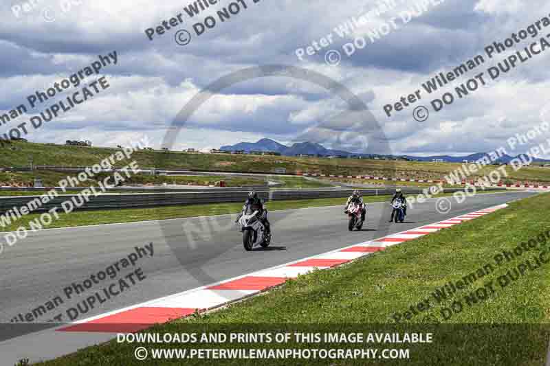 cadwell no limits trackday;cadwell park;cadwell park photographs;cadwell trackday photographs;enduro digital images;event digital images;eventdigitalimages;navarra;no limits trackdays;peter wileman photography;racing digital images;trackday digital images;trackday photos